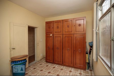 Casa à venda com 300m², 5 quartos e 2 vagasSuíte