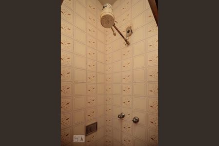 Casa à venda com 300m², 5 quartos e 2 vagasBanheiro