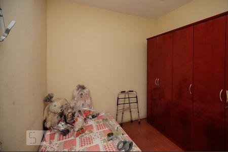 Casa à venda com 300m², 5 quartos e 2 vagasQuarto 1