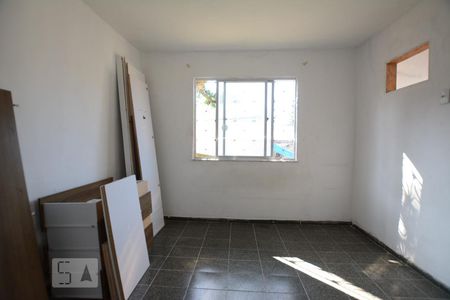 Quarto 1 de casa para alugar com 2 quartos, 60m² em Braz de Pina, Rio de Janeiro