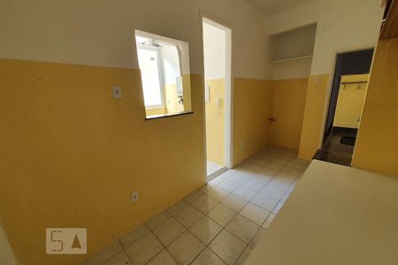Apartamento à venda com 80m², 3 quartos e sem vaga Apartamento à venda com 80m², 3 quartos e sem vagaCozinha