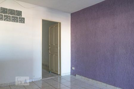 Sala de casa para alugar com 1 quarto, 69m² em Vila Isolina Mazzei, São Paulo