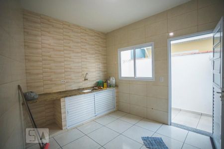 Cozinha de casa para alugar com 1 quarto, 53m² em Vila Campestre, São Paulo