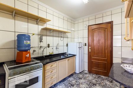 Apartamento à venda com 68m², 2 quartos e sem vagaCozinha 