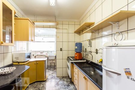 Apartamento à venda com 68m², 2 quartos e sem vagaCozinha 