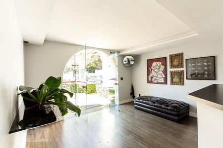 Apartamento à venda com 68m², 2 quartos e sem vagaHall social