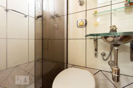 Apartamento à venda com 68m², 2 quartos e sem vagaBanheiro de Serviço