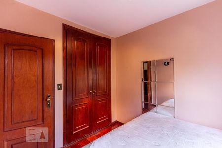 Apartamento à venda com 68m², 2 quartos e sem vagaQuarto 2 