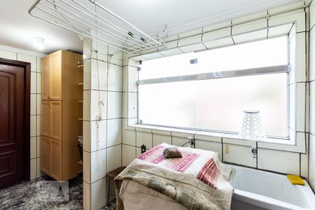 Apartamento à venda com 68m², 2 quartos e sem vagaArea de serviço