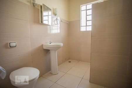 Casa à venda com 300m², 2 quartos e 5 vagasBanheiro