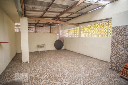 Casa à venda com 300m², 2 quartos e 5 vagasÁrea de Serviço