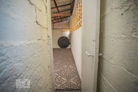 Casa à venda com 300m², 2 quartos e 5 vagasBanheiro de Serviço