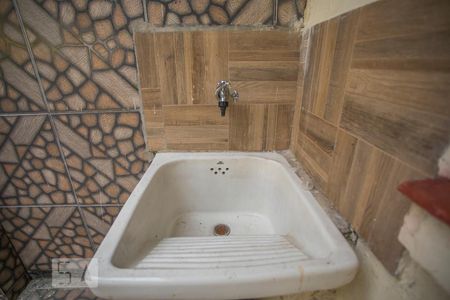 Casa à venda com 300m², 2 quartos e 5 vagasÁrea de Serviço - Torneira