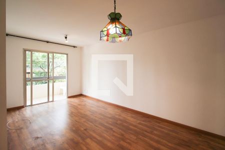 Sala de apartamento para alugar com 3 quartos, 80m² em Vila Olímpia, São Paulo