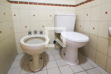 Apartamento à venda com 80m², 3 quartos e 1 vaga Apartamento à venda com 80m², 3 quartos e 1 vagaBanheiro da Suíte