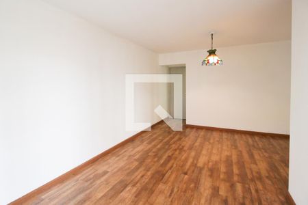 Sala de apartamento para alugar com 3 quartos, 80m² em Vila Olímpia, São Paulo