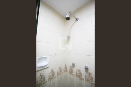 Apartamento à venda com 80m², 3 quartos e 1 vaga Apartamento à venda com 80m², 3 quartos e 1 vagaBanheiro