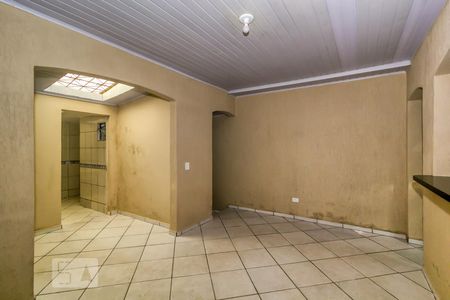 Casa para alugar com 116m², 4 quartos e 2 vagas Casa para alugar com 116m², 4 quartos e 2 vagasCopa