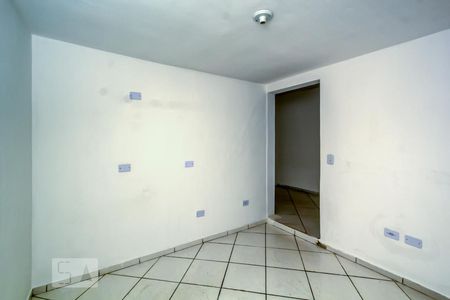 Casa para alugar com 116m², 4 quartos e 2 vagas Casa para alugar com 116m², 4 quartos e 2 vagasQuarto 4
