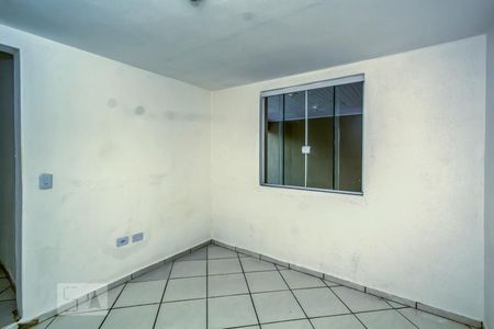 Casa para alugar com 116m², 4 quartos e 2 vagas Casa para alugar com 116m², 4 quartos e 2 vagasQuarto 4