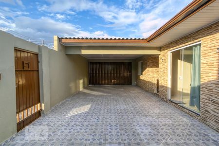 Casa para alugar com 116m², 4 quartos e 2 vagas Casa para alugar com 116m², 4 quartos e 2 vagasQuintal e Garagem