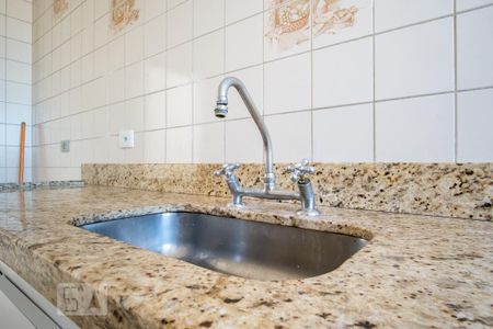 Apartamento para alugar com 52m², 2 quartos e 1 vaga Apartamento para alugar com 52m², 2 quartos e 1 vagaCozinha - Torneira