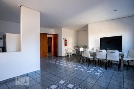 Apartamento para alugar com 52m², 2 quartos e 1 vaga Apartamento para alugar com 52m², 2 quartos e 1 vagaÁrea comum - Salão de festas