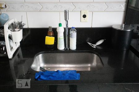 Casa à venda com 146m², 3 quartos e 2 vagasCozinha - Torneira