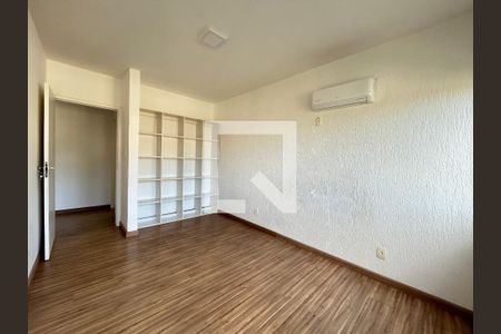 Quarto de apartamento para alugar com 1 quarto, 52m² em Pantanal, Florianópolis