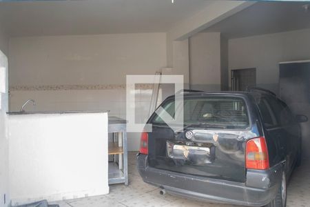 Casa à venda com 140m², 2 quartos e 2 vagas Casa à venda com 140m², 2 quartos e 2 vagasGaragem