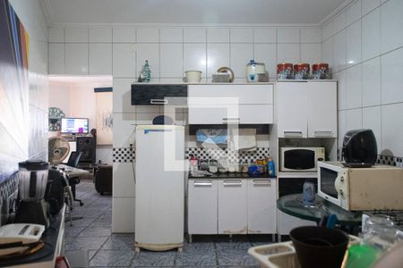 Casa à venda com 140m², 2 quartos e 2 vagas Casa à venda com 140m², 2 quartos e 2 vagasCozinha