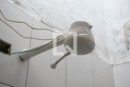 Casa à venda com 140m², 2 quartos e 2 vagas Casa à venda com 140m², 2 quartos e 2 vagasBanheiro de serviço