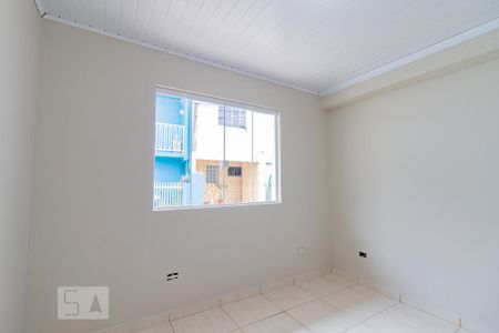 Quarto 1 de casa à venda com 2 quartos, 68m² em Capão Raso, Curitiba