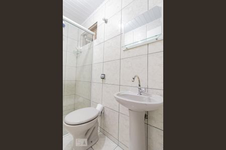 Casa à venda com 68m², 2 quartos e sem vaga Casa à venda com 68m², 2 quartos e sem vagaBanheiro