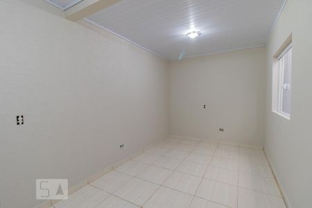 Quarto 2 de casa à venda com 2 quartos, 68m² em Capão Raso, Curitiba