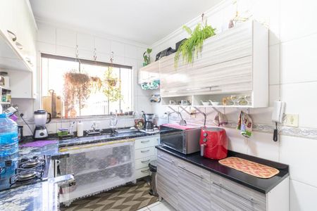 Casa de condomínio à venda com 192m², 3 quartos e 2 vagas Casa de condomínio à venda com 192m², 3 quartos e 2 vagasCozinha