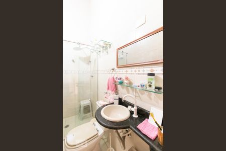 Casa de condomínio à venda com 192m², 3 quartos e 2 vagas Casa de condomínio à venda com 192m², 3 quartos e 2 vagasBanheiro 2