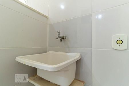 Casa de condomínio para alugar com 30m², 1 quarto e sem vagaÁrea de Serviço