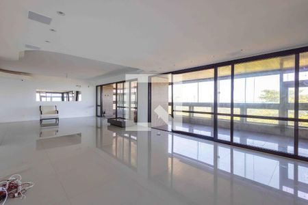 Sala de apartamento para alugar com 4 quartos, 250m² em Barra da Tijuca, Rio de Janeiro