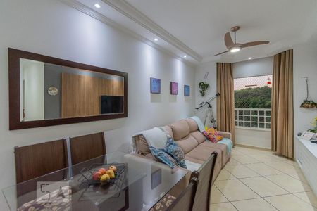 Sala de apartamento para alugar com 3 quartos, 70m² em Jardim García, Campinas
