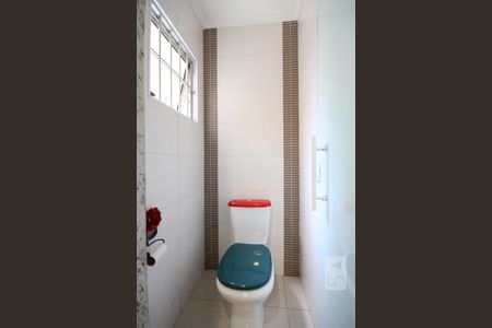 Casa à venda com 150m², 3 quartos e 1 vagaLavabo