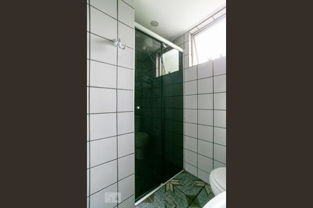 Banheiro de apartamento para alugar com 3 quartos, 72m² em Jardim Íris, São Paulo