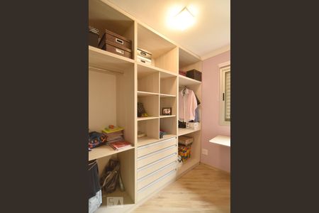 Apartamento para alugar com 65m², 3 quartos e 1 vagaQuarto 3 (closet)