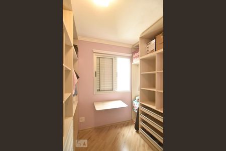 Apartamento para alugar com 65m², 3 quartos e 1 vagaQuarto 3 (closet)