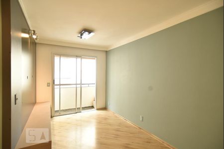 Apartamento para alugar com 65m², 3 quartos e 1 vagaSala