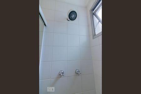 Apartamento à venda com 90m², 2 quartos e 1 vaga Apartamento à venda com 90m², 2 quartos e 1 vagaBanheiro