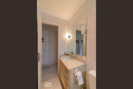 Apartamento à venda com 90m², 2 quartos e 1 vaga Apartamento à venda com 90m², 2 quartos e 1 vagaBanheiro