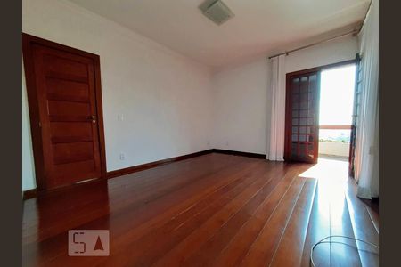 Casa à venda com 4 quartos, 480m² em Santa Lúcia, Belo Horizonte