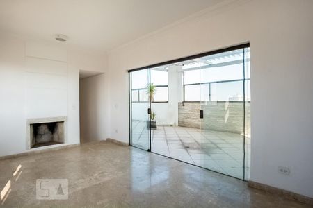 Apartamento à venda com 280m², 3 quartos e 3 vagas Apartamento à venda com 280m², 3 quartos e 3 vagasCobertura - Sala