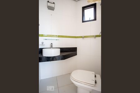 Apartamento à venda com 280m², 3 quartos e 3 vagas Apartamento à venda com 280m², 3 quartos e 3 vagasBanheiro da cobertura